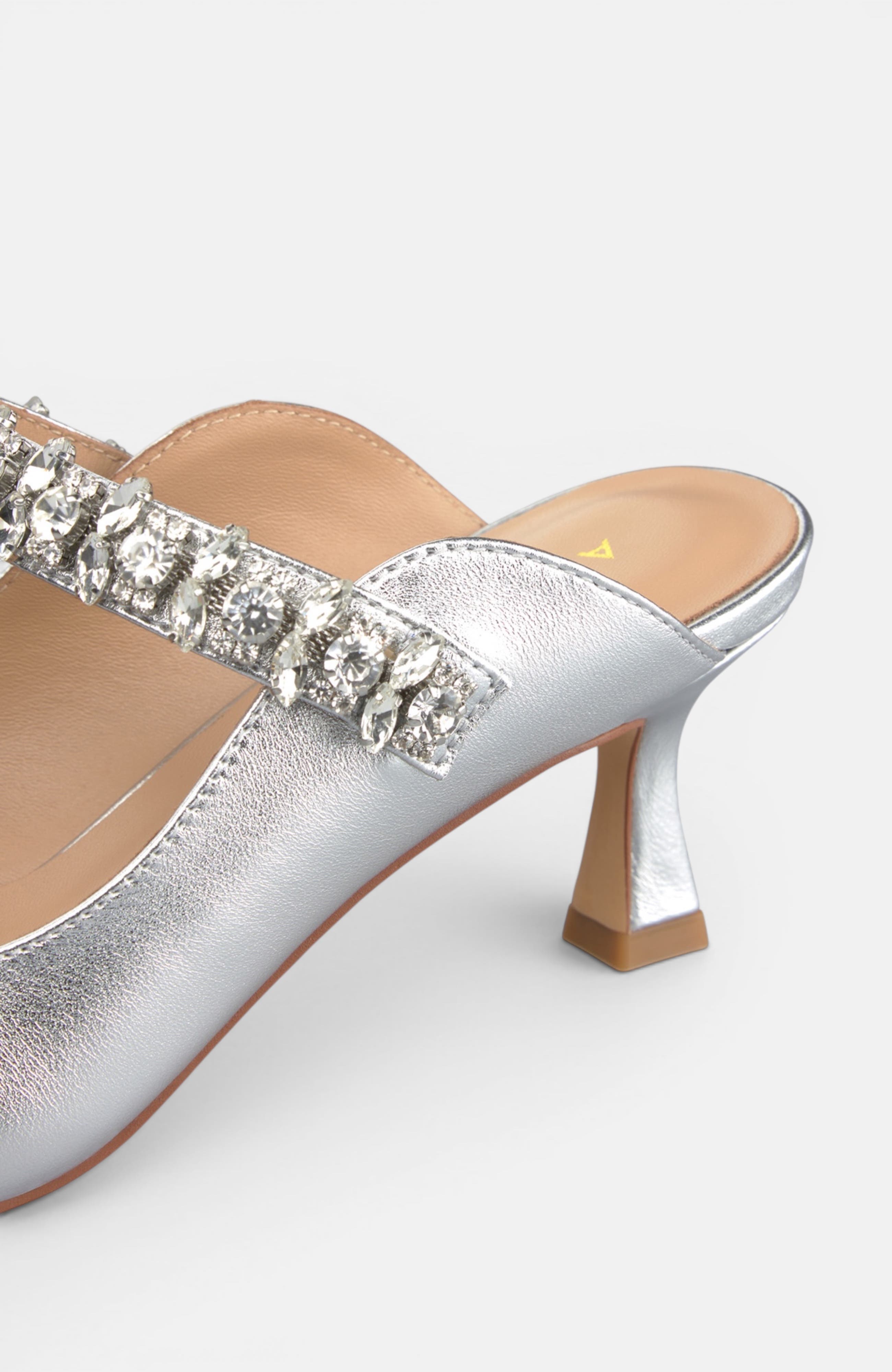 Shoes with Heeled Toe Soother, Alternate, color, Metallic Silver