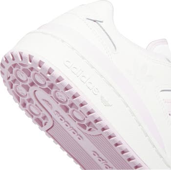 Forum Low Basketball Sneaker