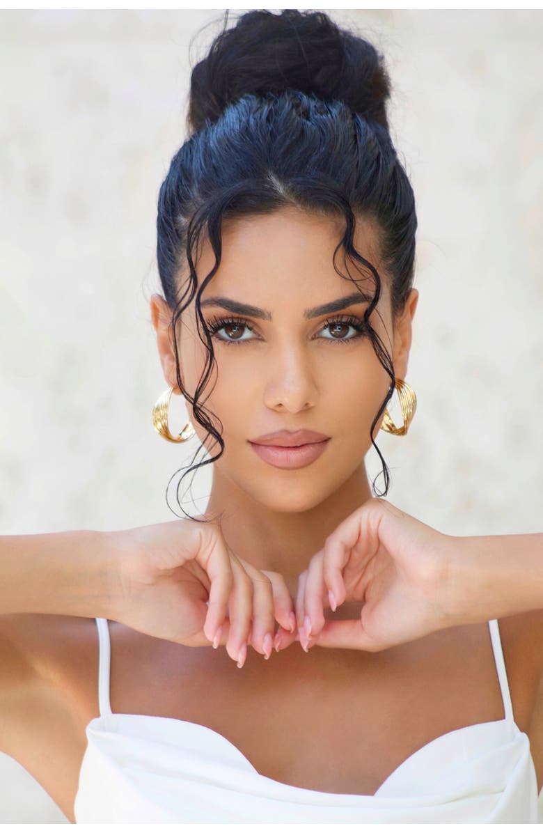 Classicharms Twisted Wave Hoop Earrings, Alternate, color, Gold