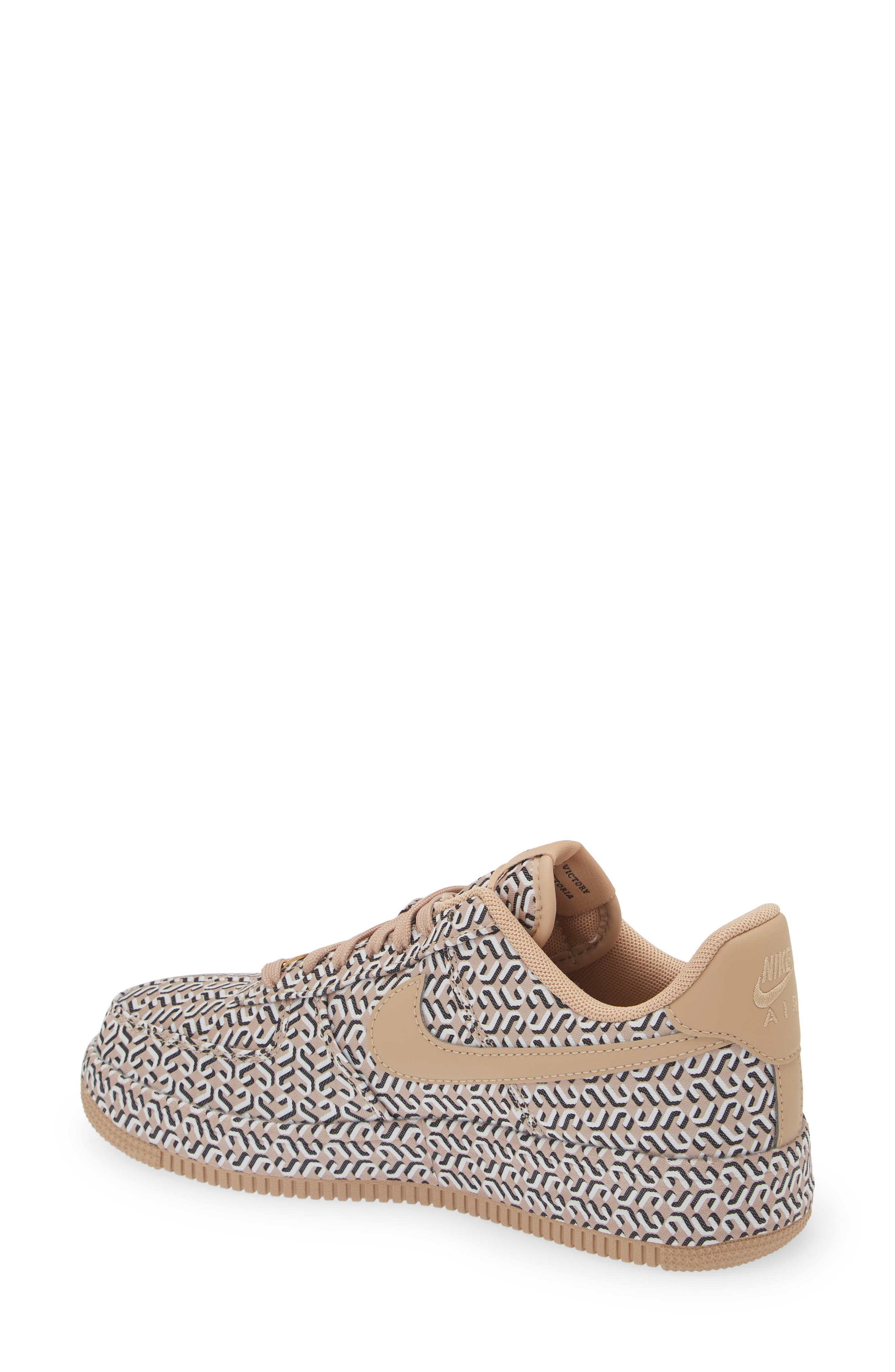Nike Air Force 1 Low United in Victory Sneaker, Alternate, color, 