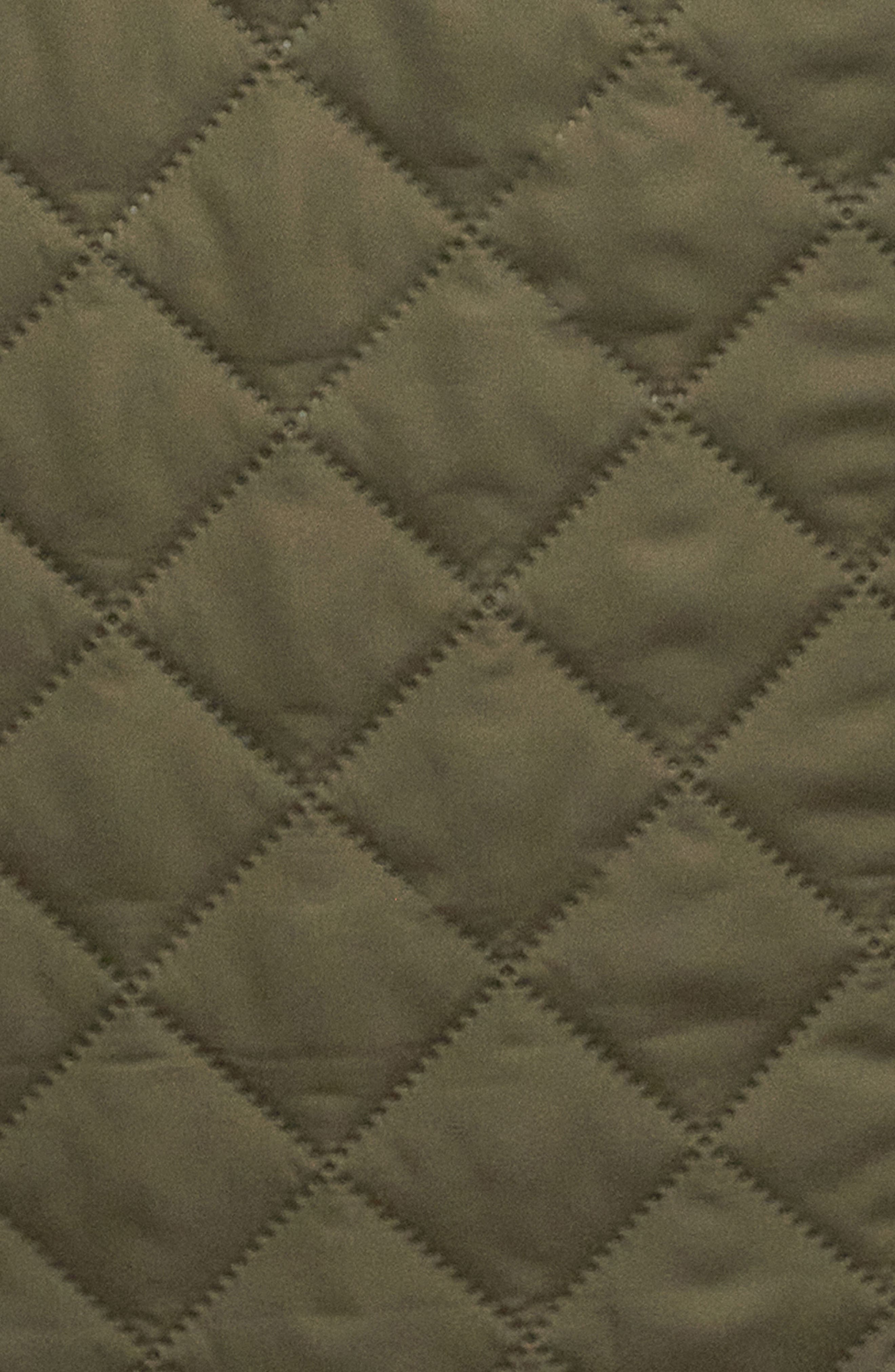 Женские куртки Barbour Gosford Quilted Jacket — фото 4