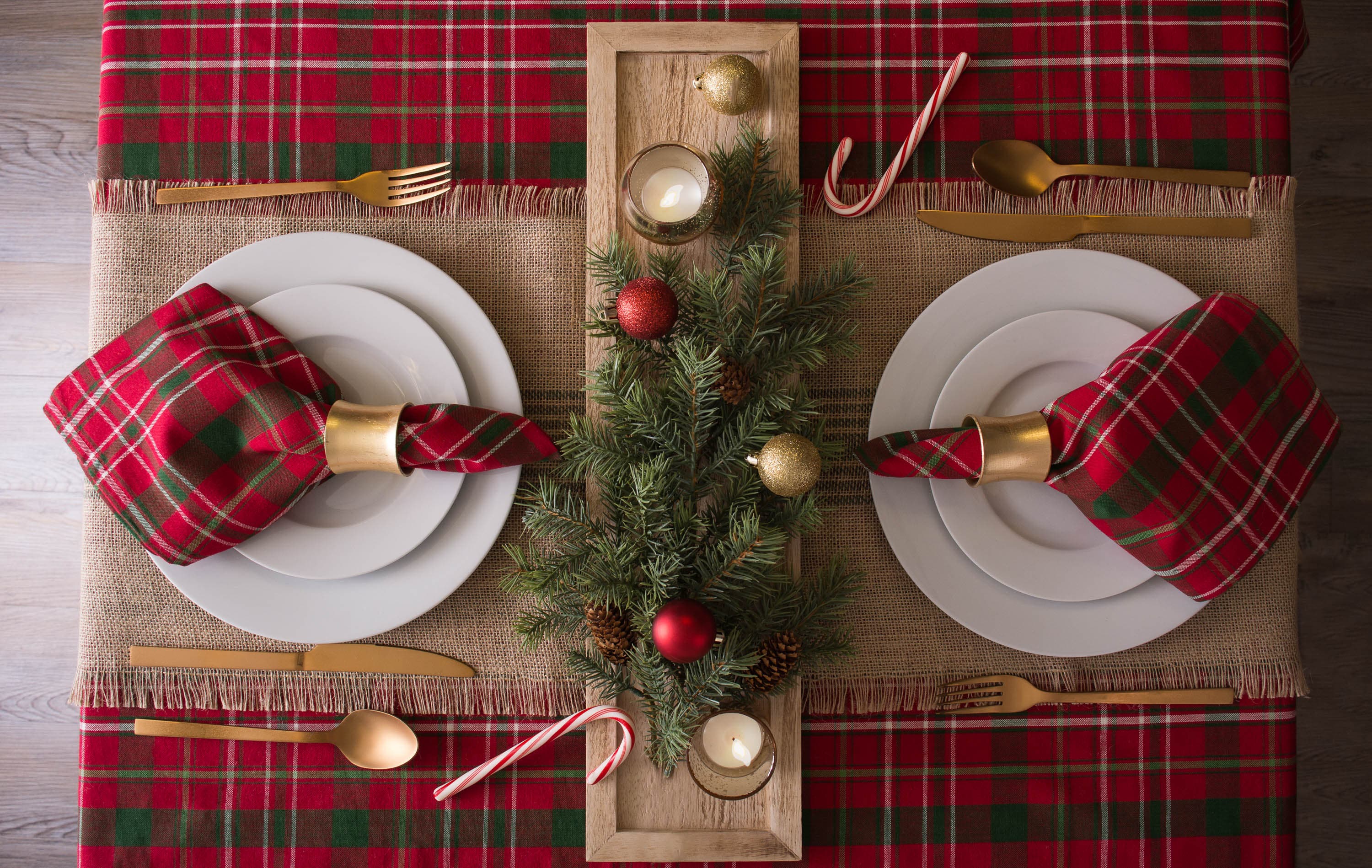 DII Tartan Holly Plaid Tablecloth | Nordstrom