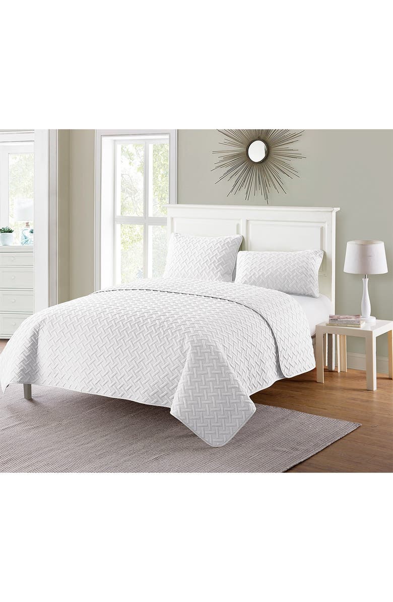 VCNY HOME Nina Embossed Basketweave Quilt Set - Twin, Alternate, color, White