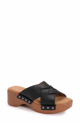 MUK LUKS Cadence Wedge Sandal