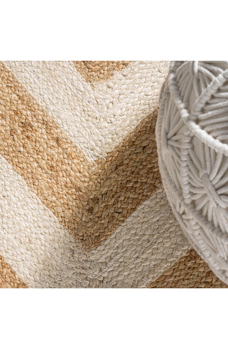 JONATHAN Y Piper Two-Tone Chevron Round Jute Round Area Rug, Alternate, color, Cream/Natural