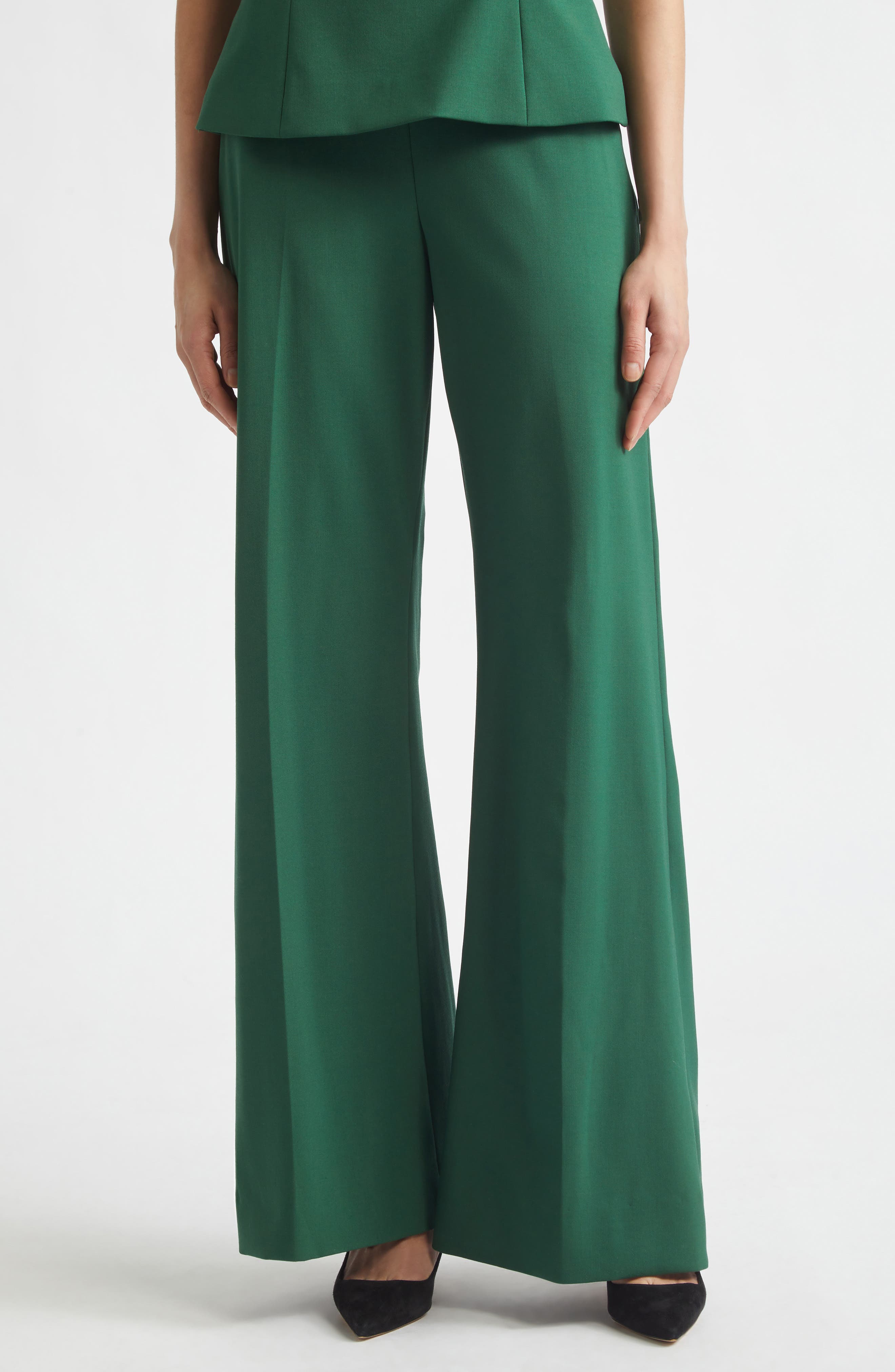 selected RACING GREEN