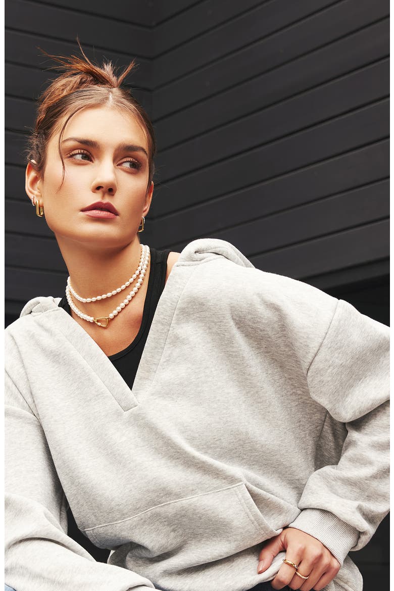 Puffy Huggie Hoop Earrings, Alternate, color, SILVER