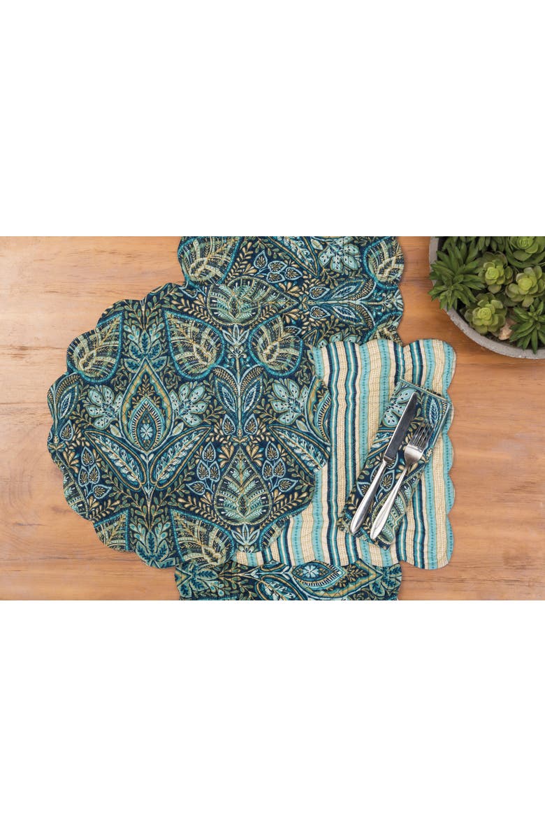 C&F Home Bailey Blue Reversible Machine Washable Round Scallop Quilt Placemats Set of 6, Alternate, color, Blue