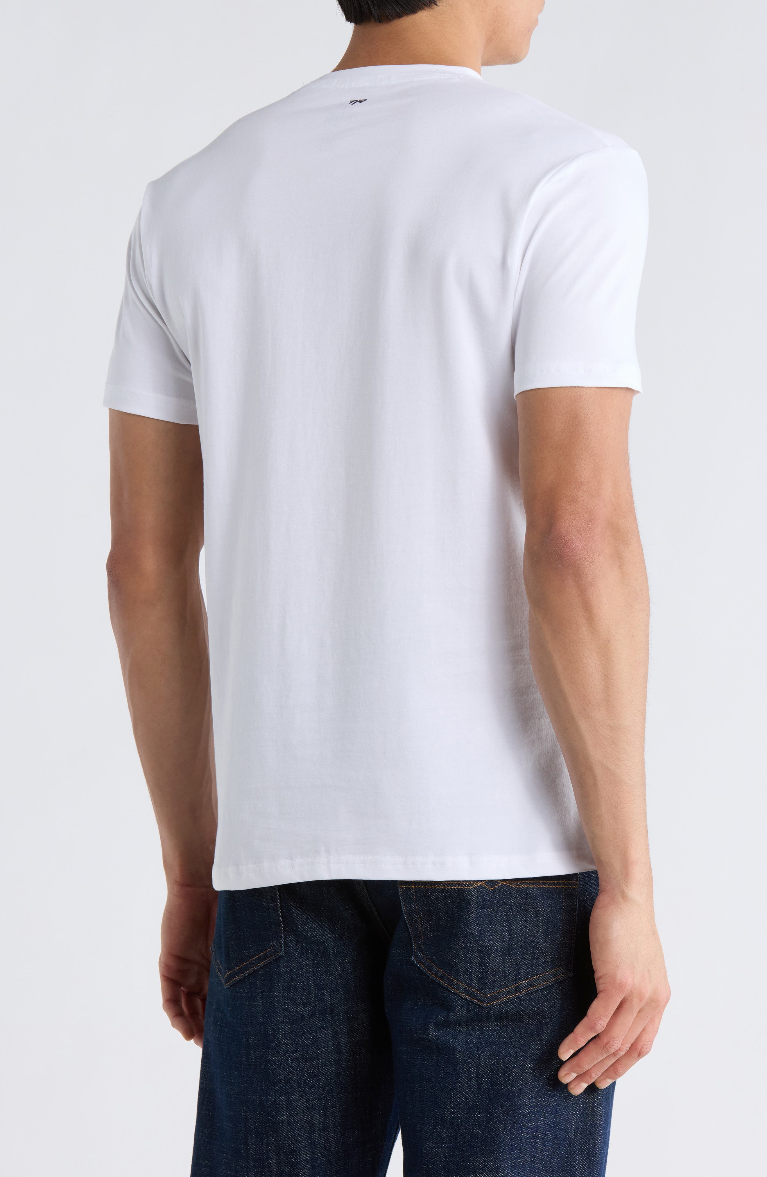 3D Abstract Graphic T-Shirt - image 2