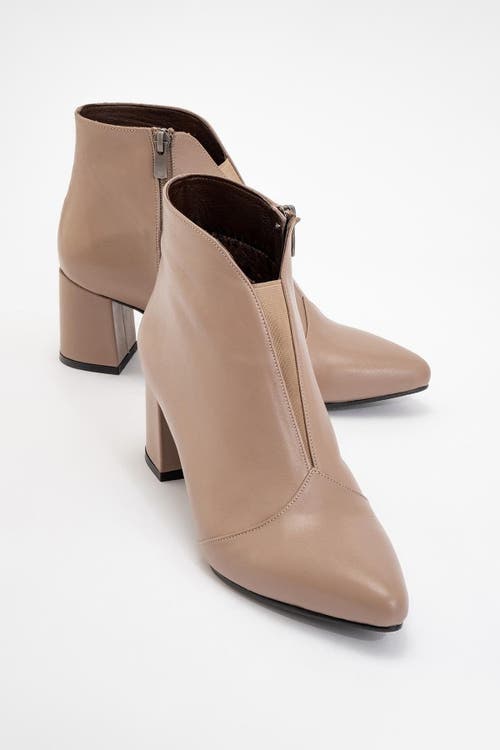 Forever & Always Shoes Finda Leather Block Heel Boot In Brown