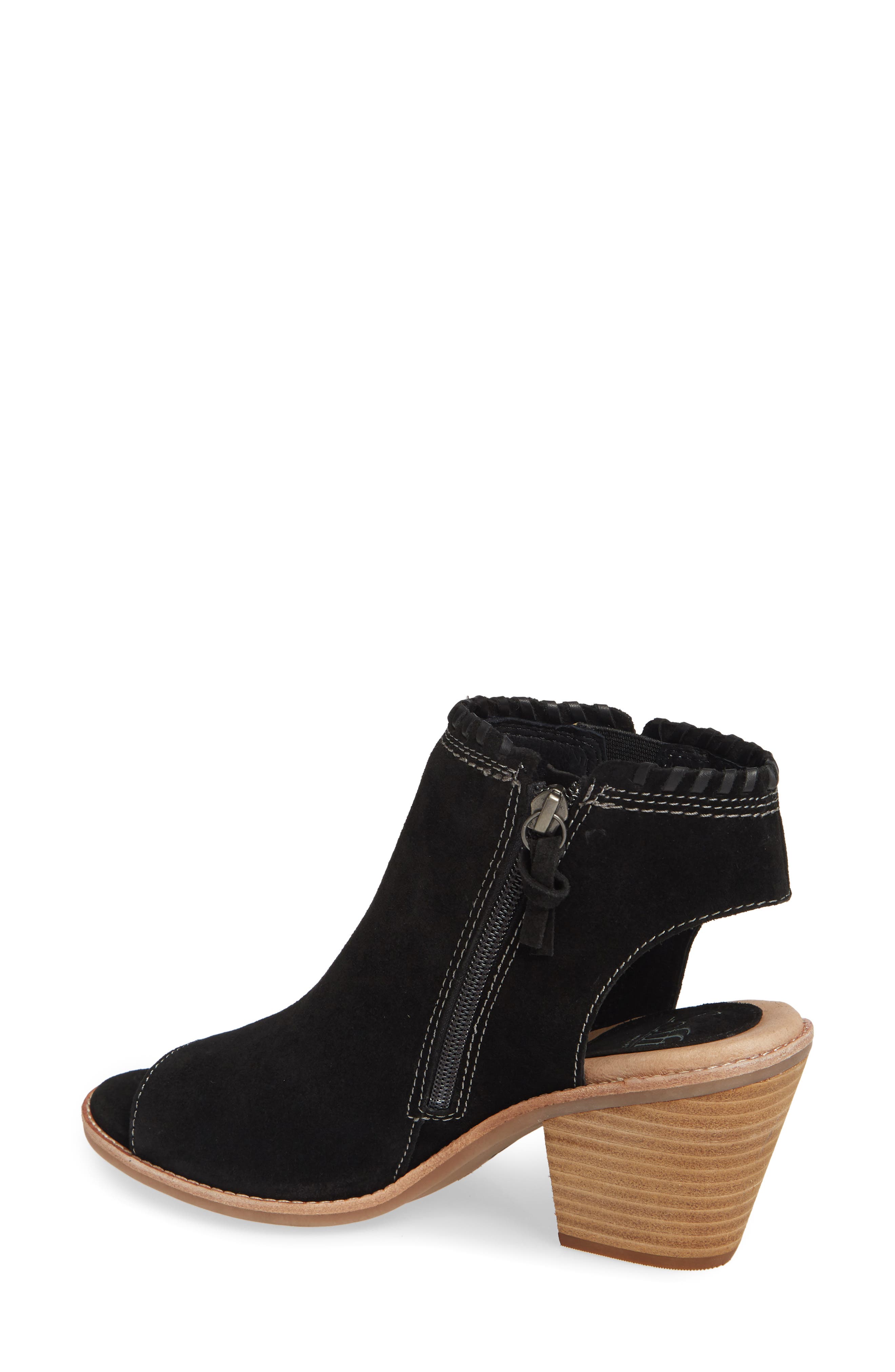 Söfft Maleigha Sandal, Alternate, color, 