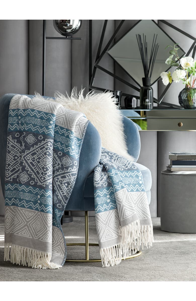 Togas Ansaldi throw, Alternate, color, Blue