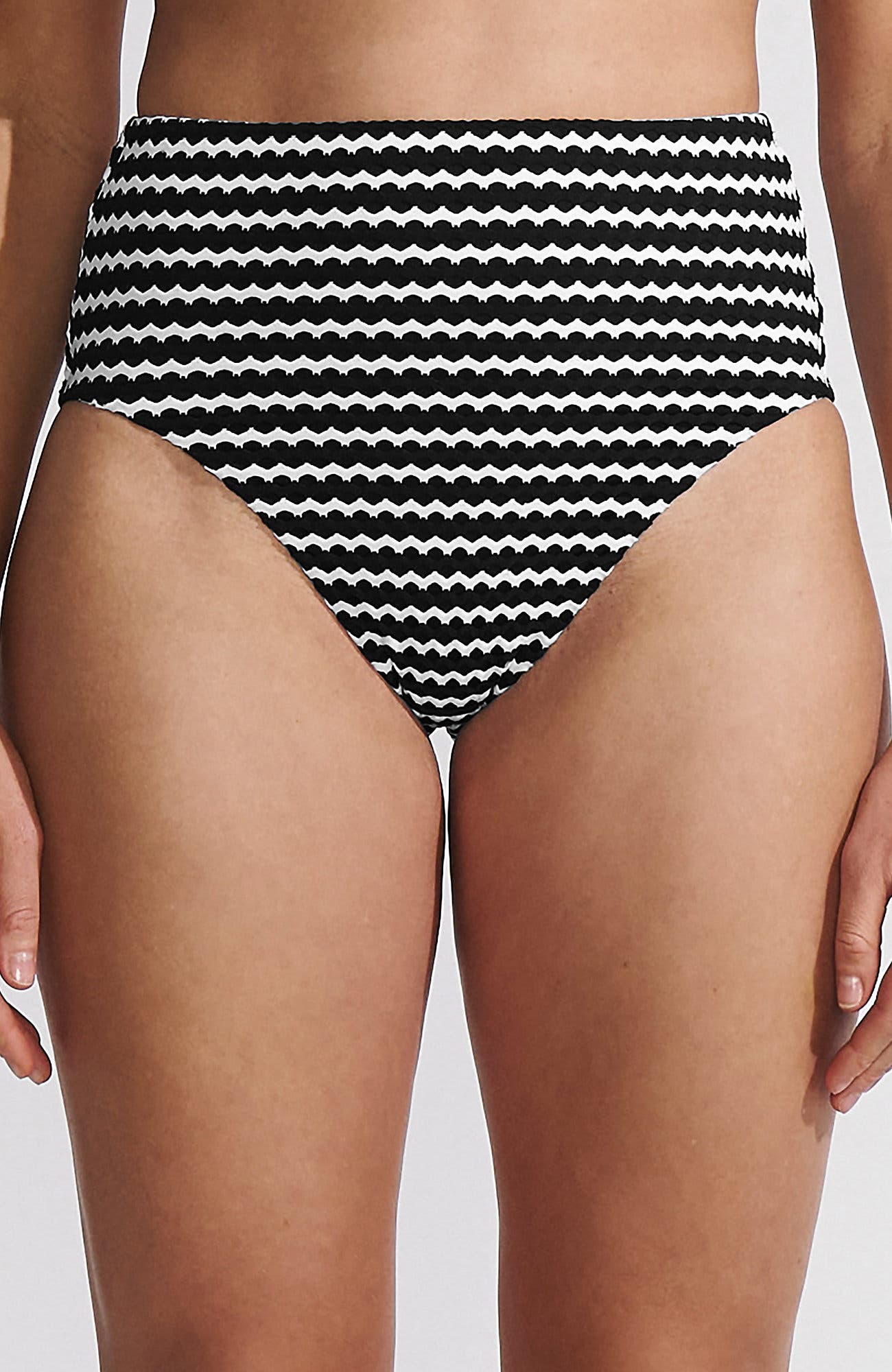 Striped Black/White