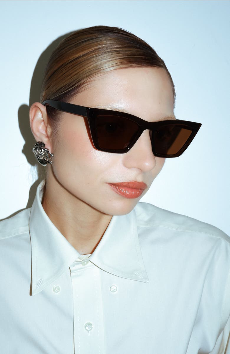 Reality Eyewear Van Saint Sunglasses, Alternate, color, Chocolate