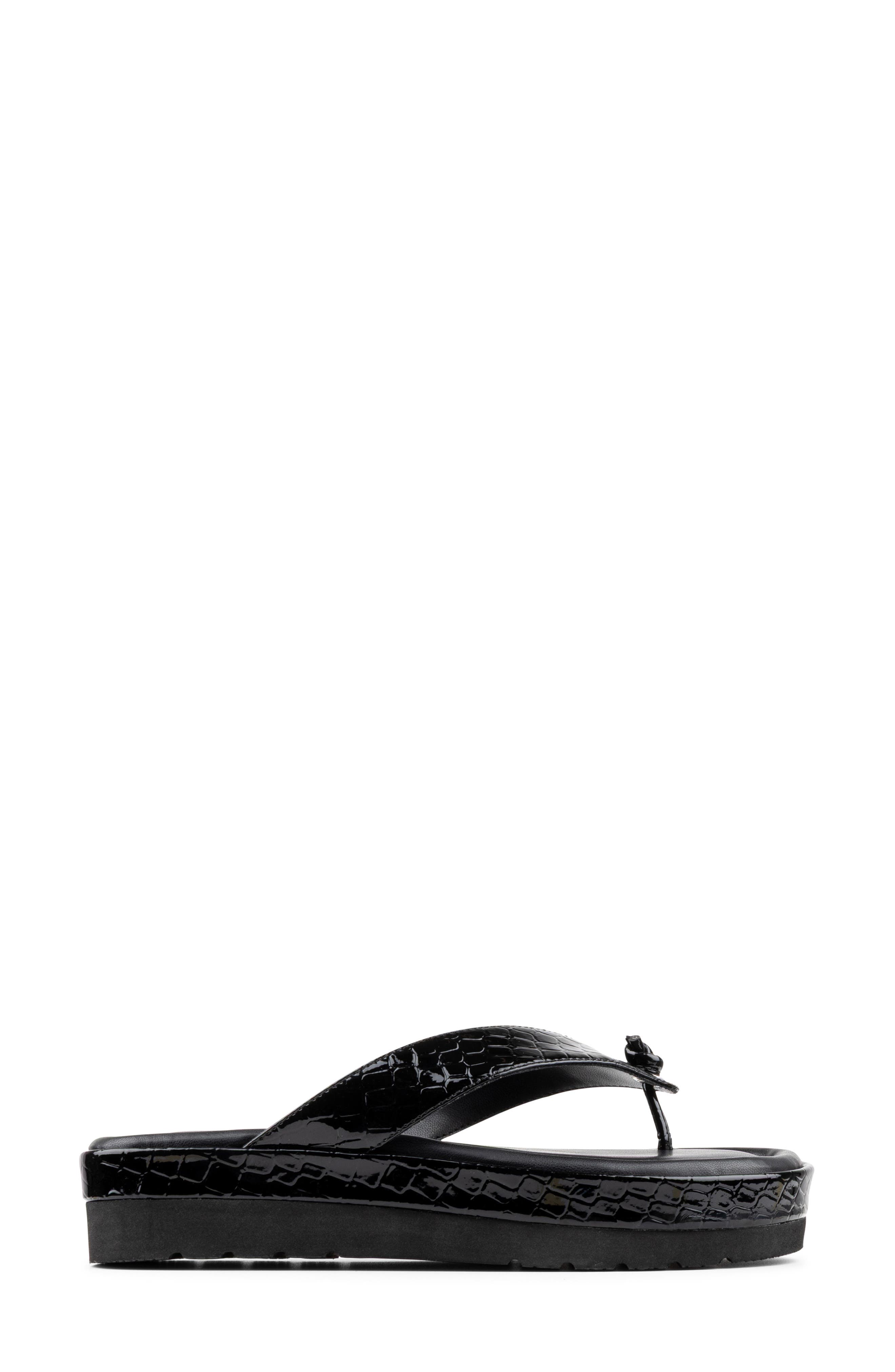 Donald Pliner Thong Sandal, Alternate, color, Black