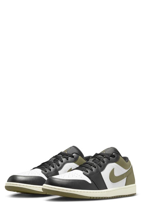 Air Jordan 1 Low Basketball Sneaker