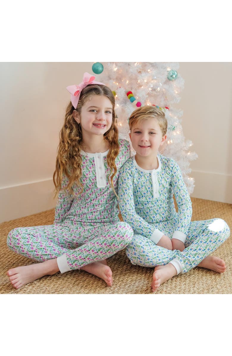 Lila and Hayes Alden Girls' Pajama Pant Set, Alternate, color, Mod Holiday Pink