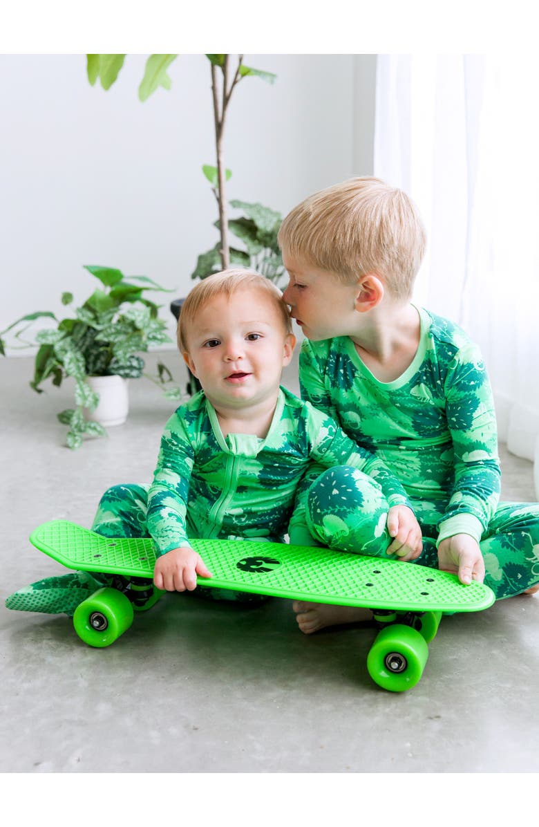 RuggedButts SoftSnooze Baby Boys One Piece Footie Pajamas, Alternate, color, Camo Chameleon