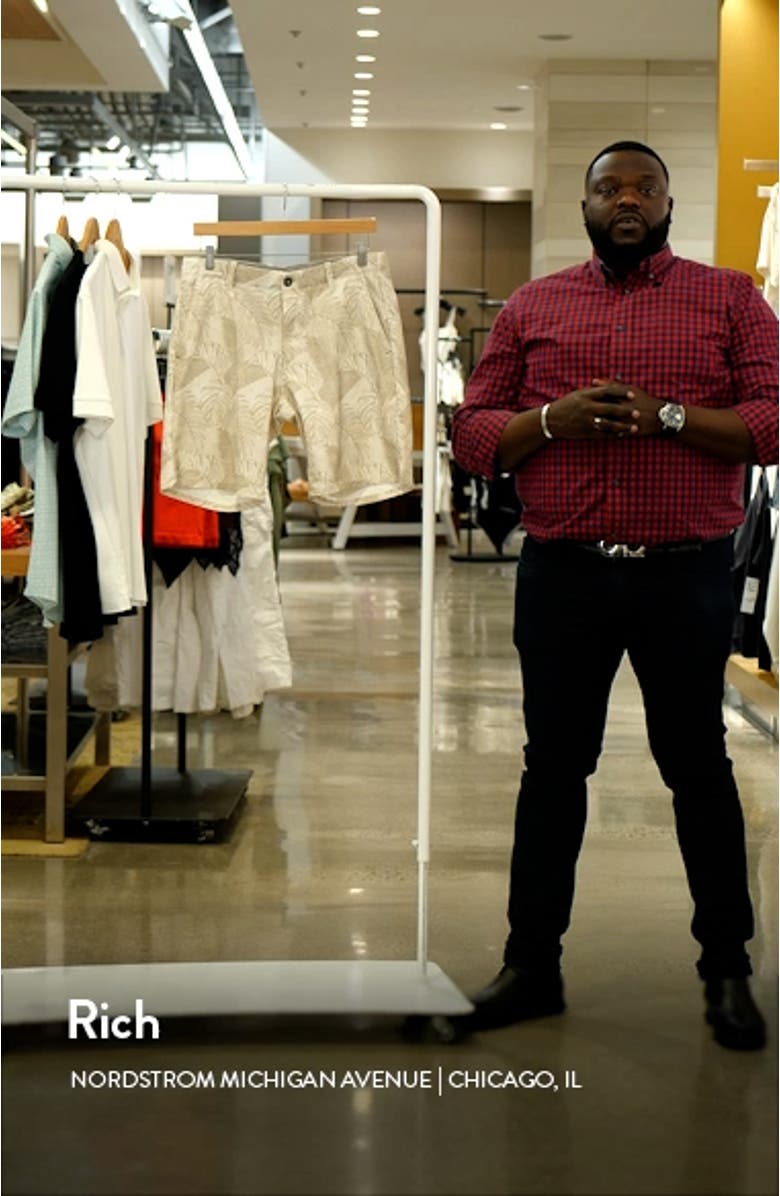 On Par Vine Line 8 Shorts, sales video thumbnail