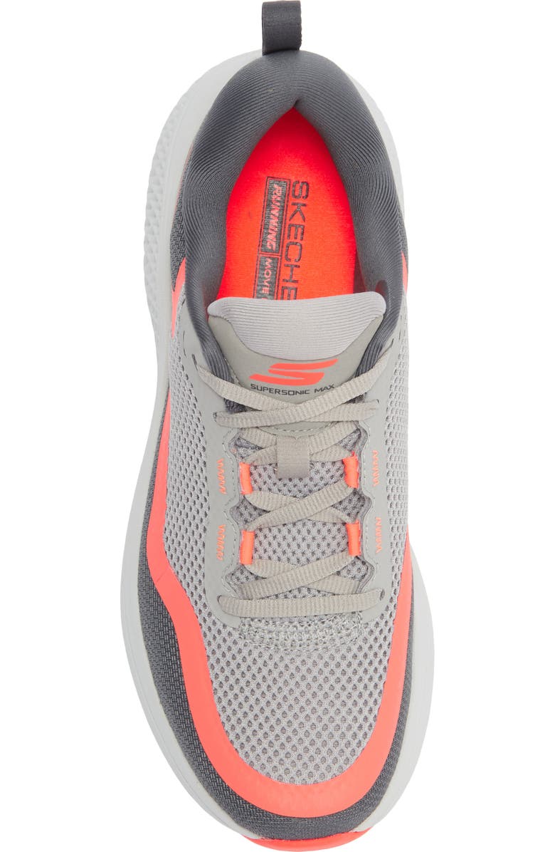 SKECHERS GO RUN Supersonic Max Running Shoe, Alternate, color, Charcoal/ Coral