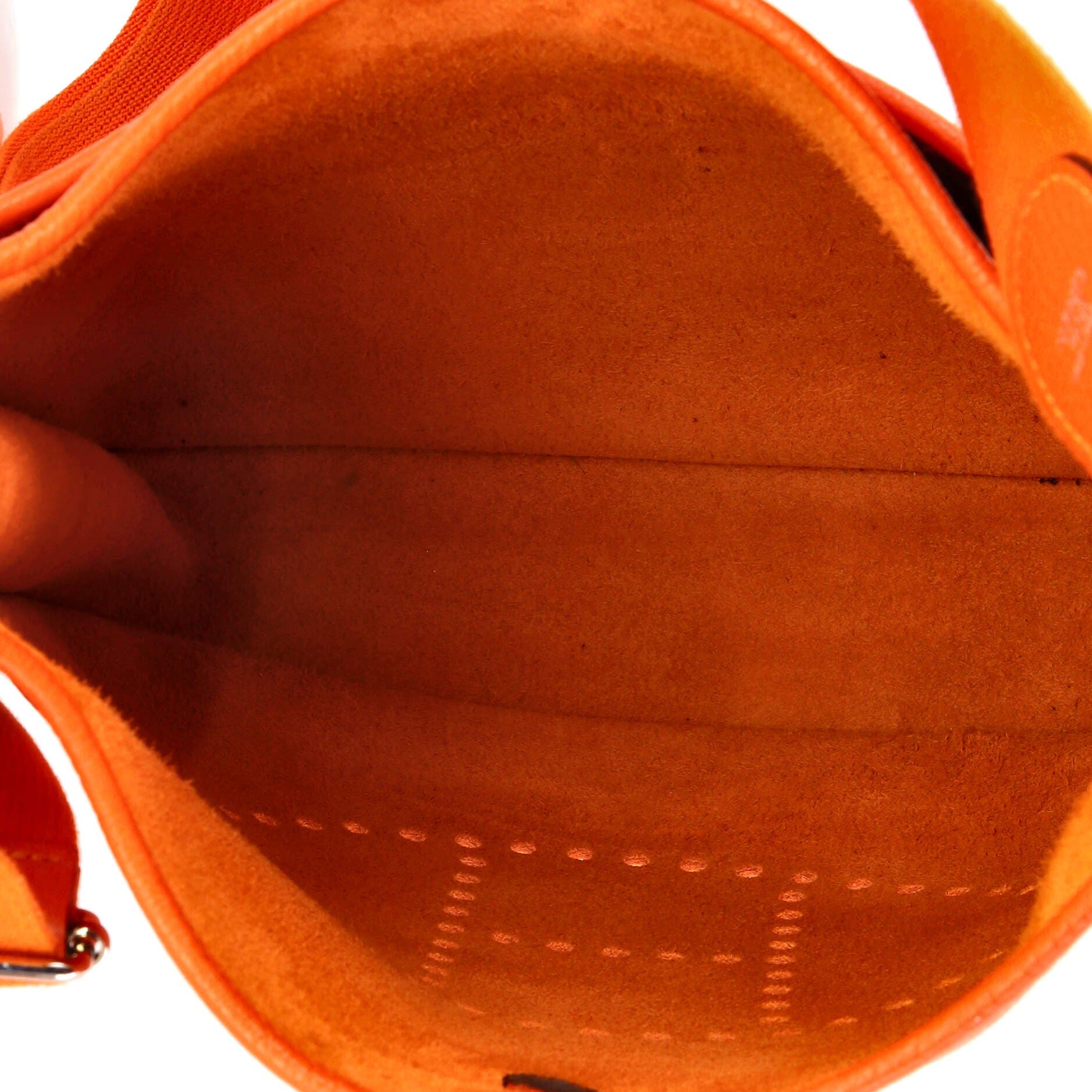 Pre-Owned Hermes Evelyne Bag Gen III Clemence PM, Alternate, color, Feu