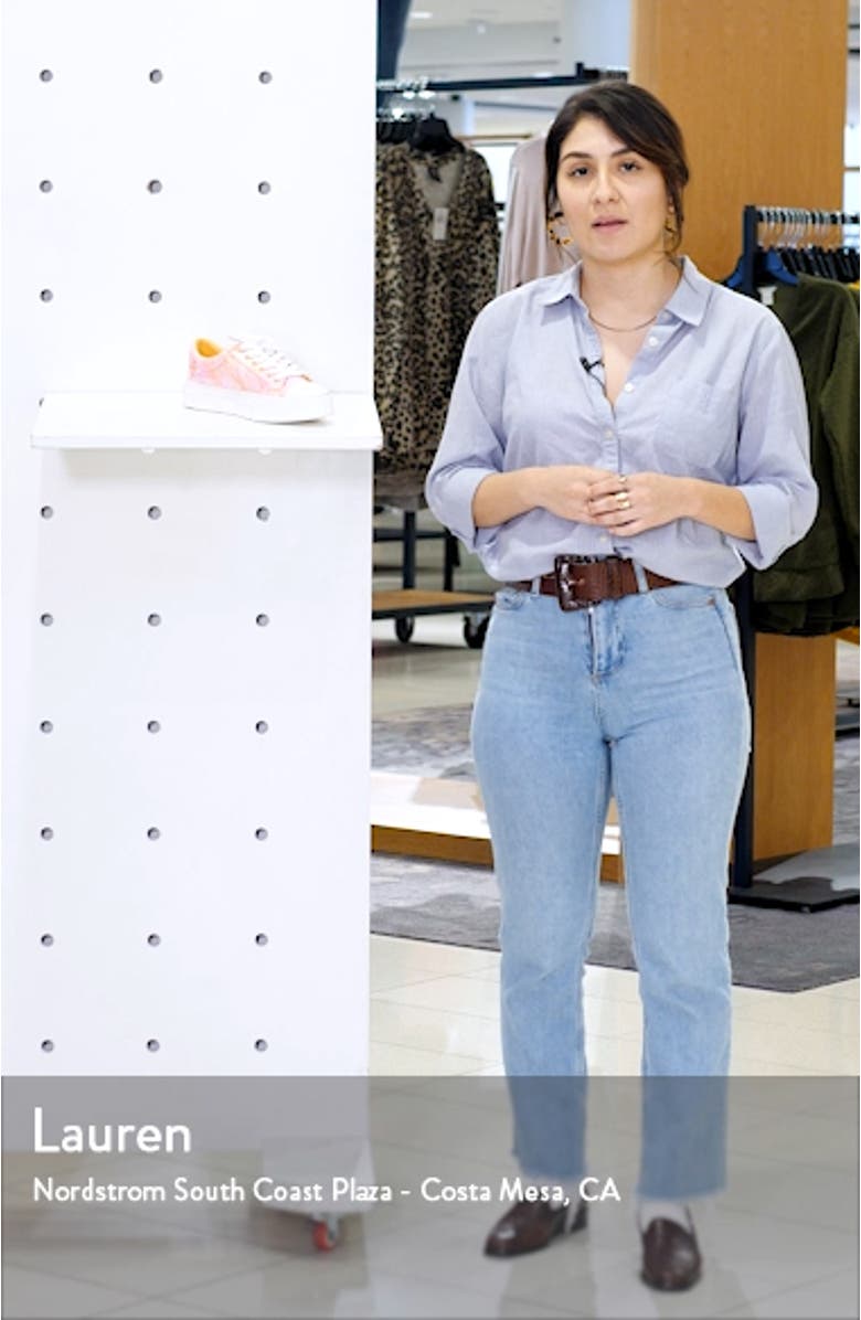 Manny Sneaker, sales video thumbnail