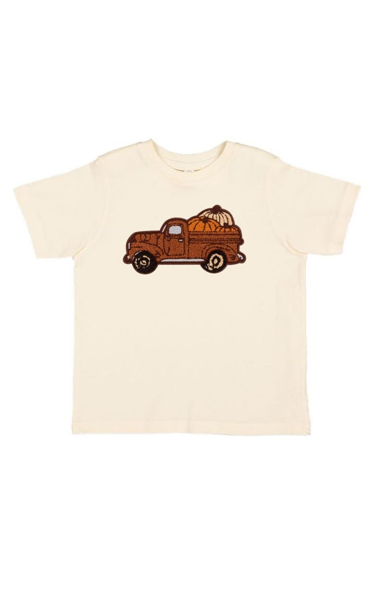 Sweet Wink Fall Truck Patch Short Sleeve T-Shirt, Main, color, Natural