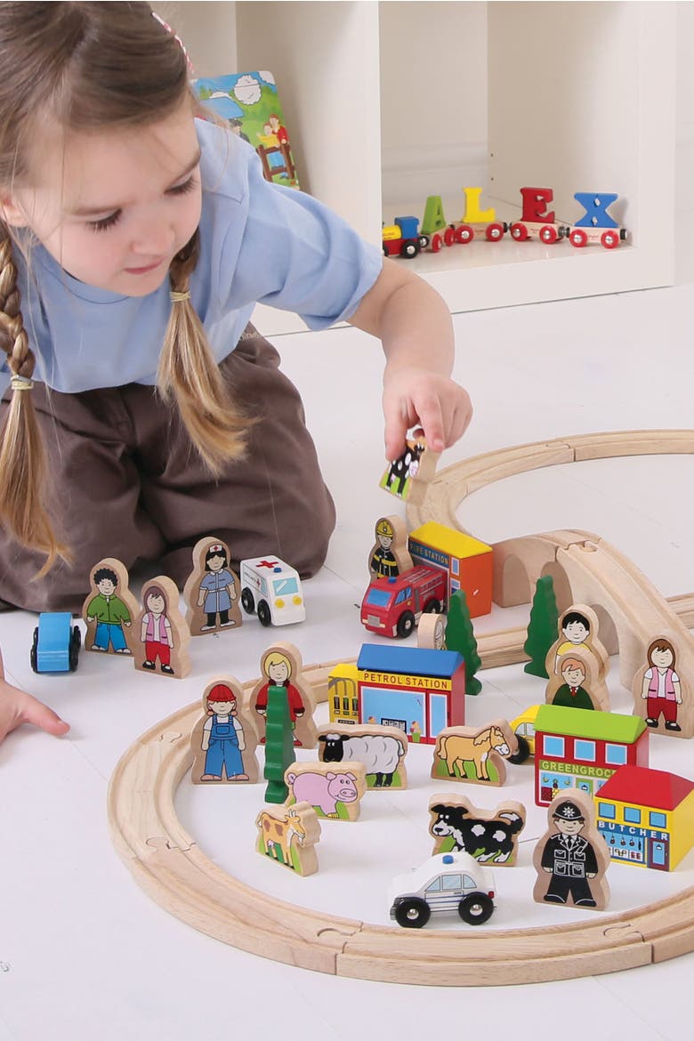 Trackside Accessory Set, Alternate, color, Multicoloured