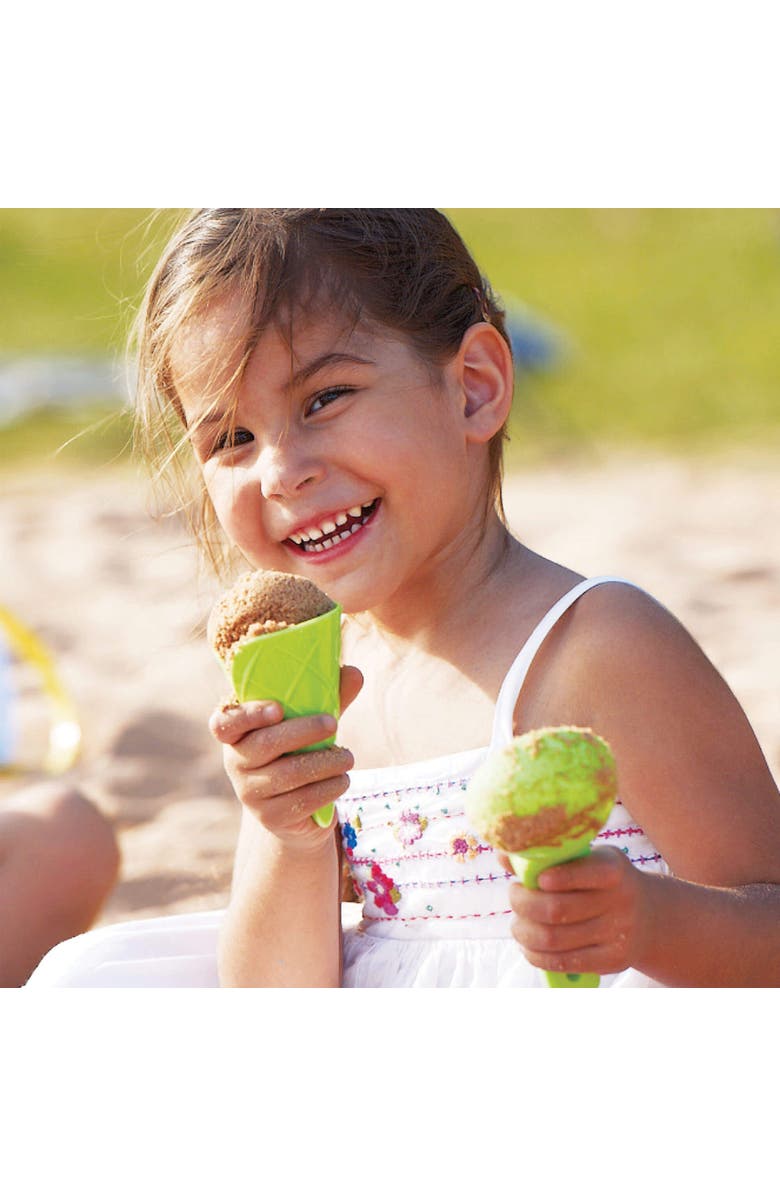 SPIELSTABIL Ice Cream Duo Toddler Beach Ice Cream Toy Sand Toys with 4 Cones & Scooper, Ideal Toddler Outdoor Toys from 18 months+ Made in Germany, Alternate, color, Multi