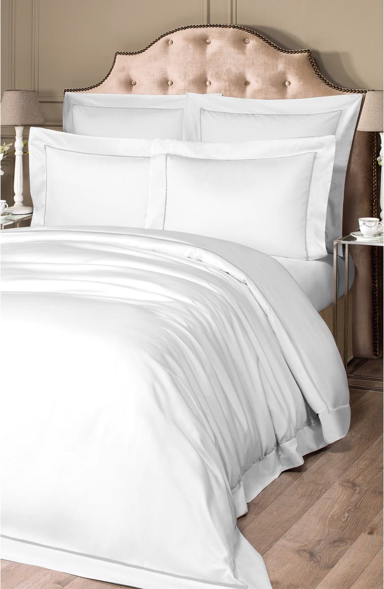 Togas Plaza Duvet Cover, Alternate, color, White