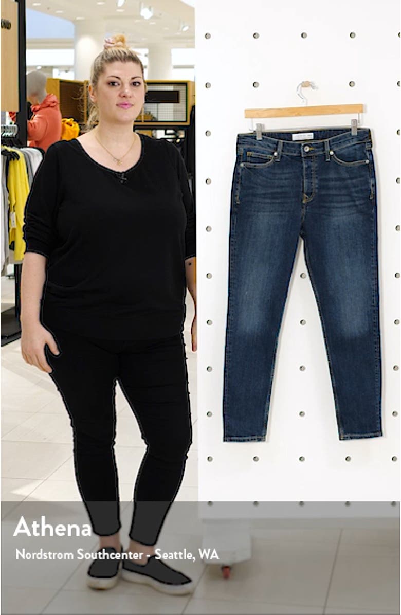 Carrot Tapered Jeans, sales video thumbnail