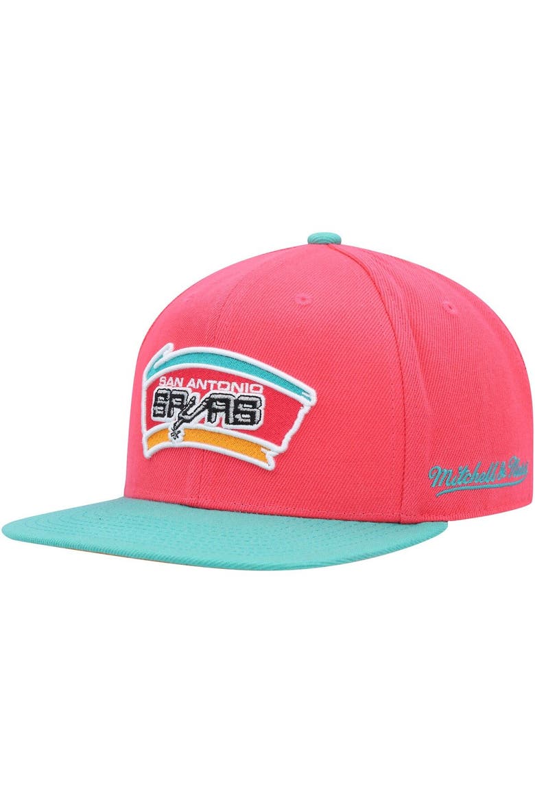 Men's Mitchell & Ness Pink/Teal San Antonio Spurs Hardwood Classics 35th Anniversary Team Side Fitted Hat, Alternate, color, Pink