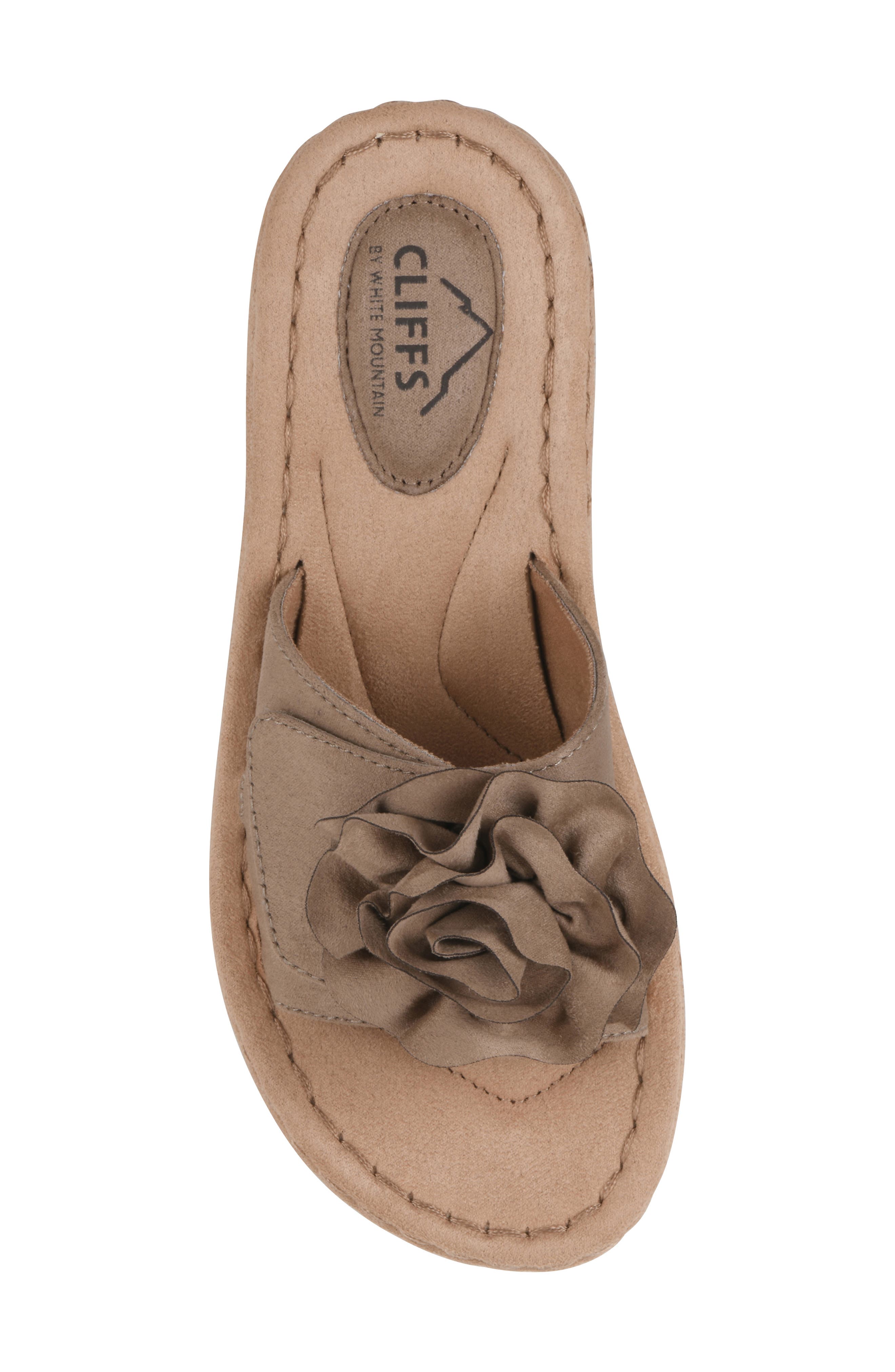 CLIFFS BY WHITE MOUNTAIN Casmyn Floral Mini Wedge Sandal - Wide Width ...