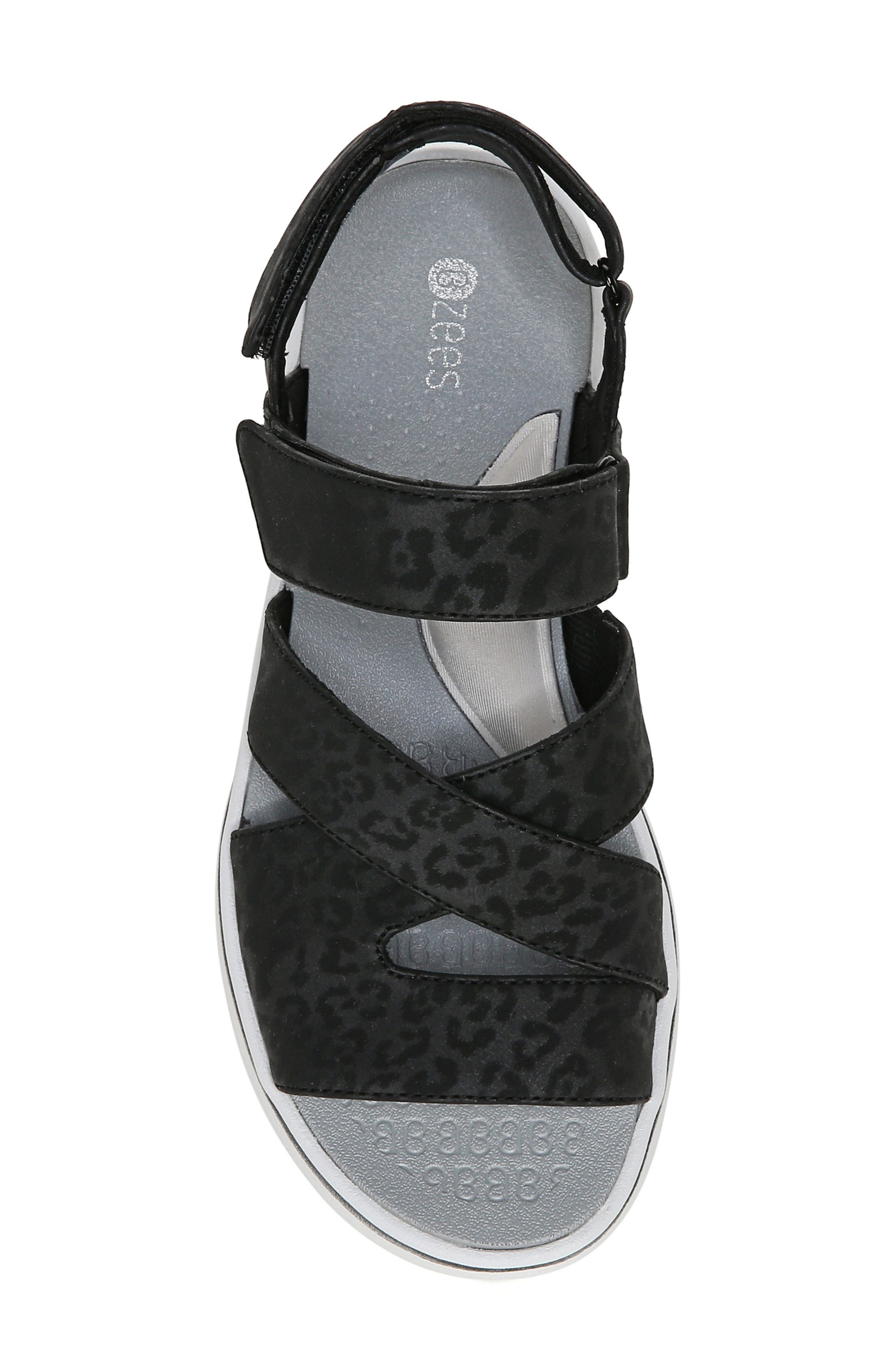 BZees Traveler Sandal, Alternate, color, 