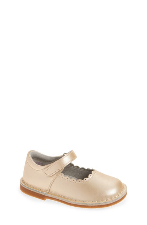 Caitlin Scallop Mary Jane (Baby, Walker, Toddler & Little Kid)