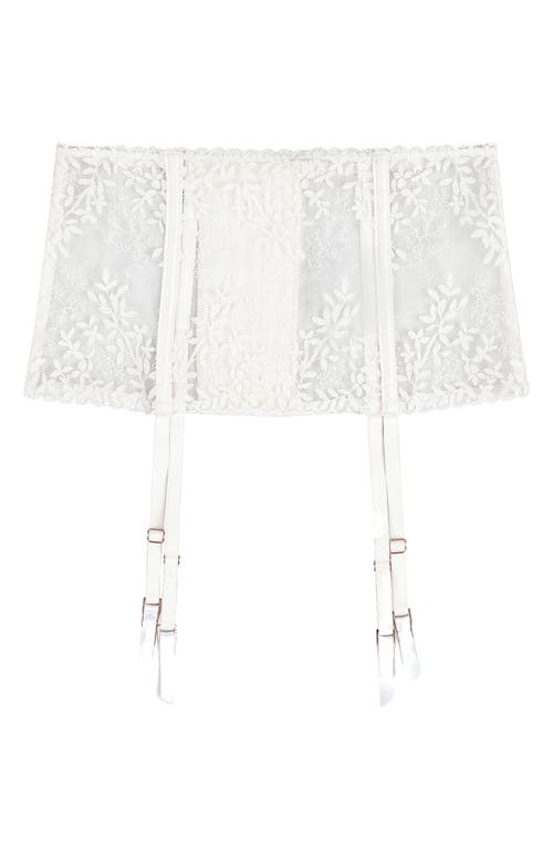 Huit Amoureuse Lace Garter Belt In White