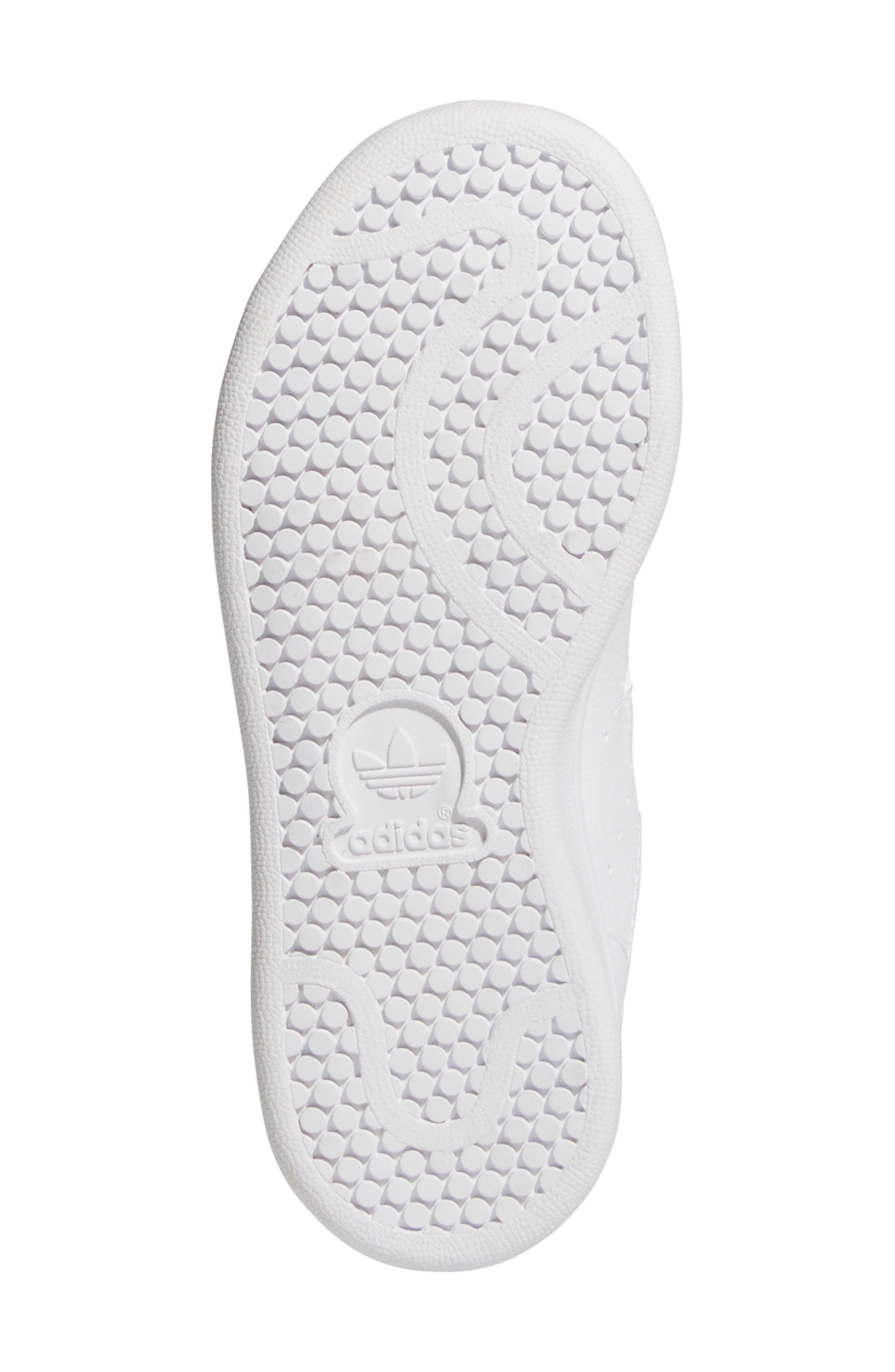 adidas x Disney Kids' Mickey & Friends Stan Smith Sneaker, Alternate, color, 