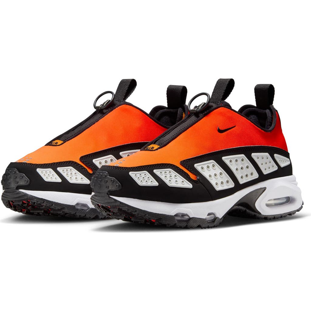 Nike Air Max Sunder Sneaker In Multi