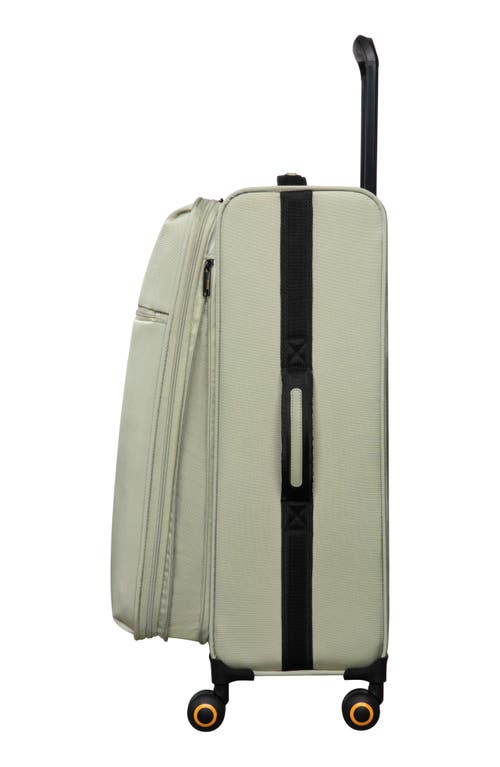 It Luggage Revolving 27-inch Softside Spinner Luggage In Gray
