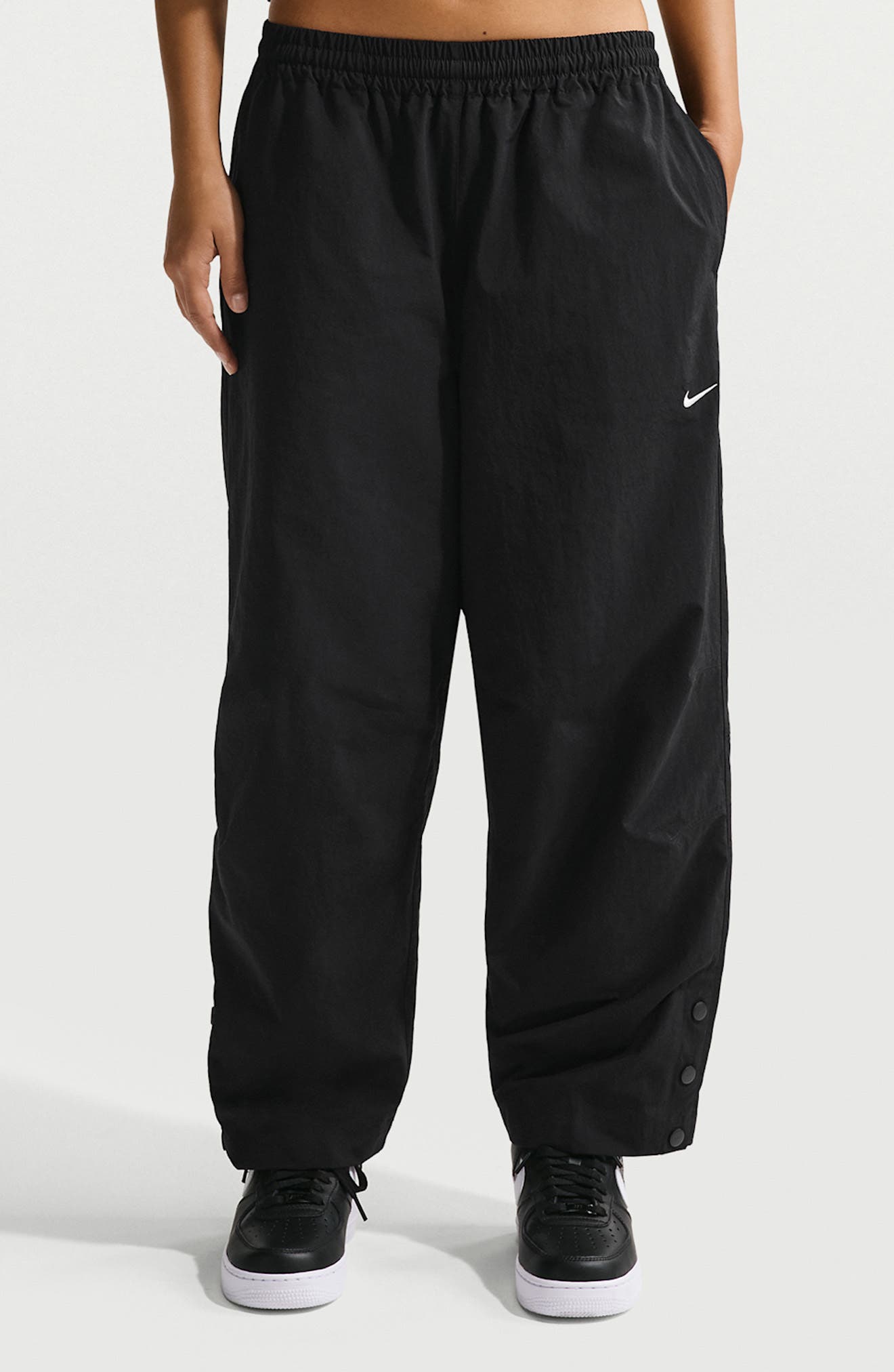 womens nike baggy sweatpants
