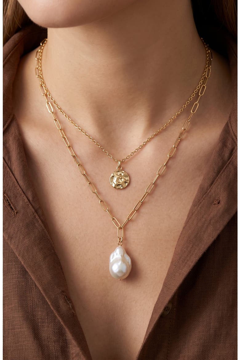 Layered Hammered Disc & Faux Pearl Necklace, Alternate, color, WHITE/ GOLD