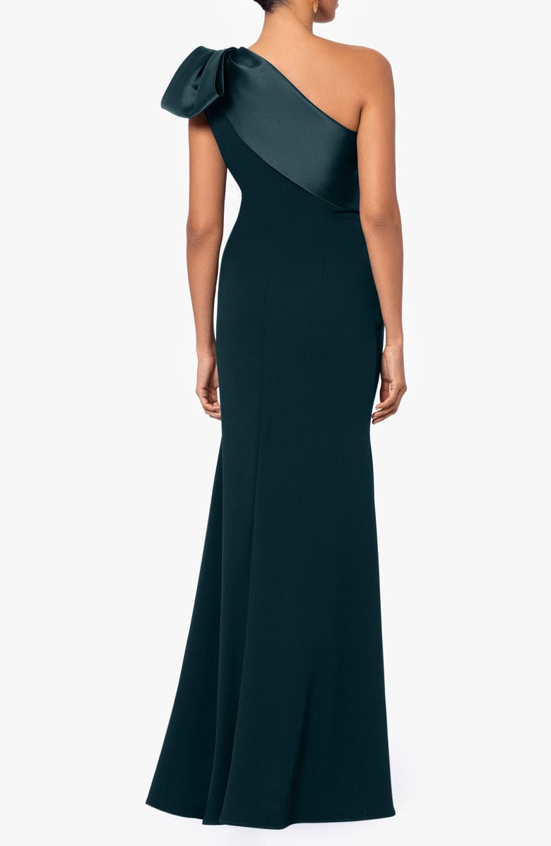 Betsy & Adam Bow One-Shoulder Crepe Mermaid Gown, Alternate, color, Pine