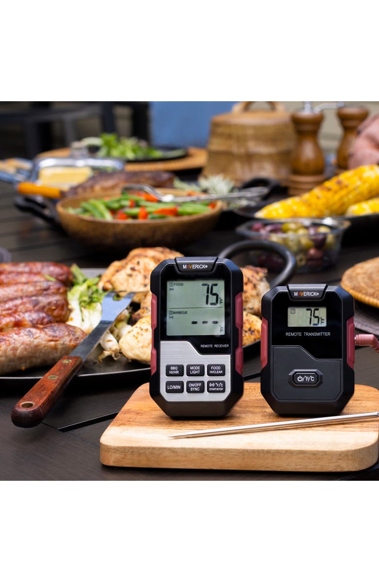 Maverick Extended Range Professional Wireless Thermometer and Timer, Dual Probe, Alternate, color, Black/Red