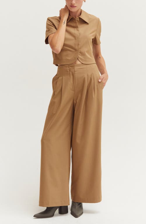 Crescent Short Sleeve Cropped Blazer Top In Brown