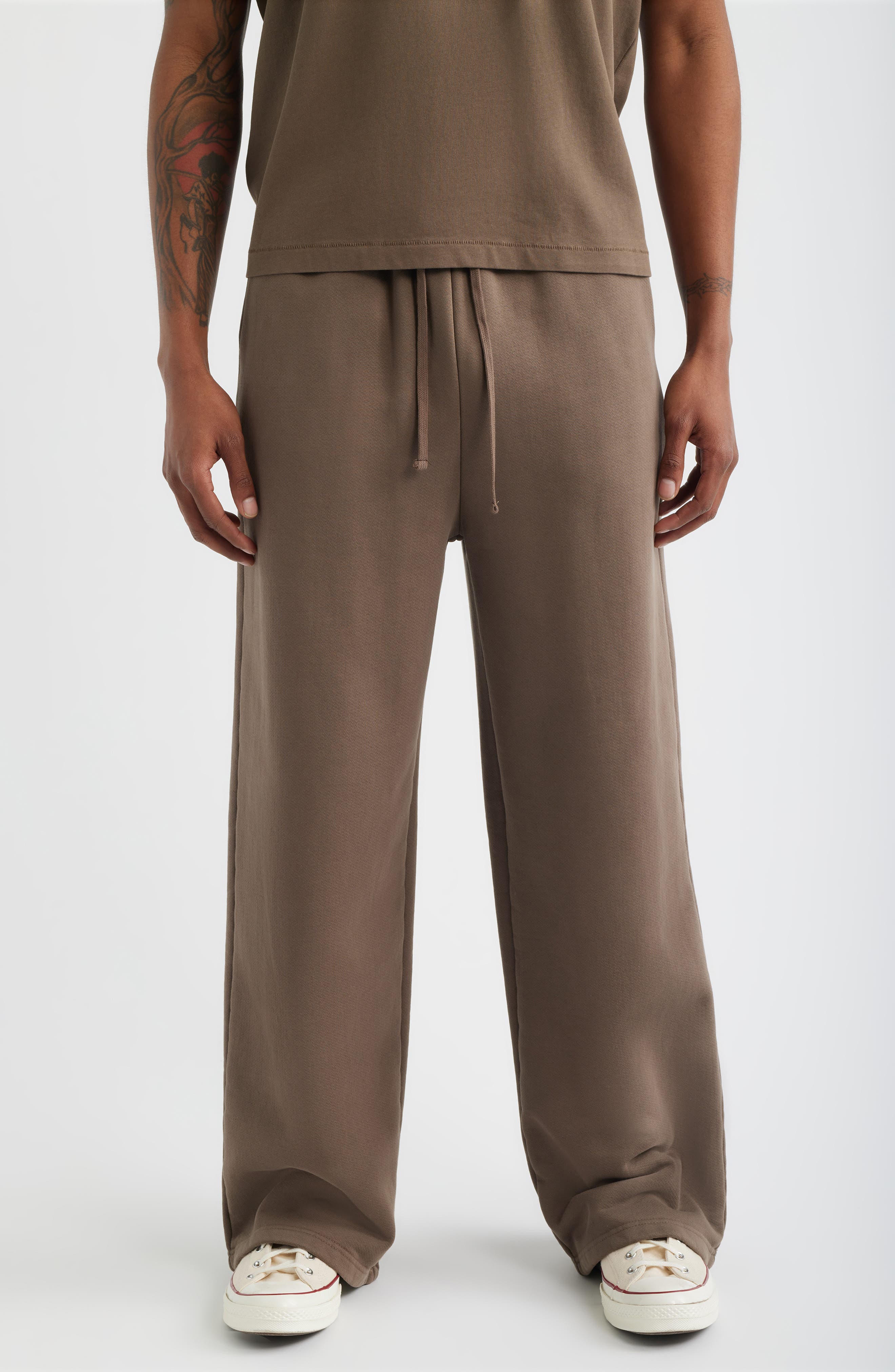 VINTAGE BROWN