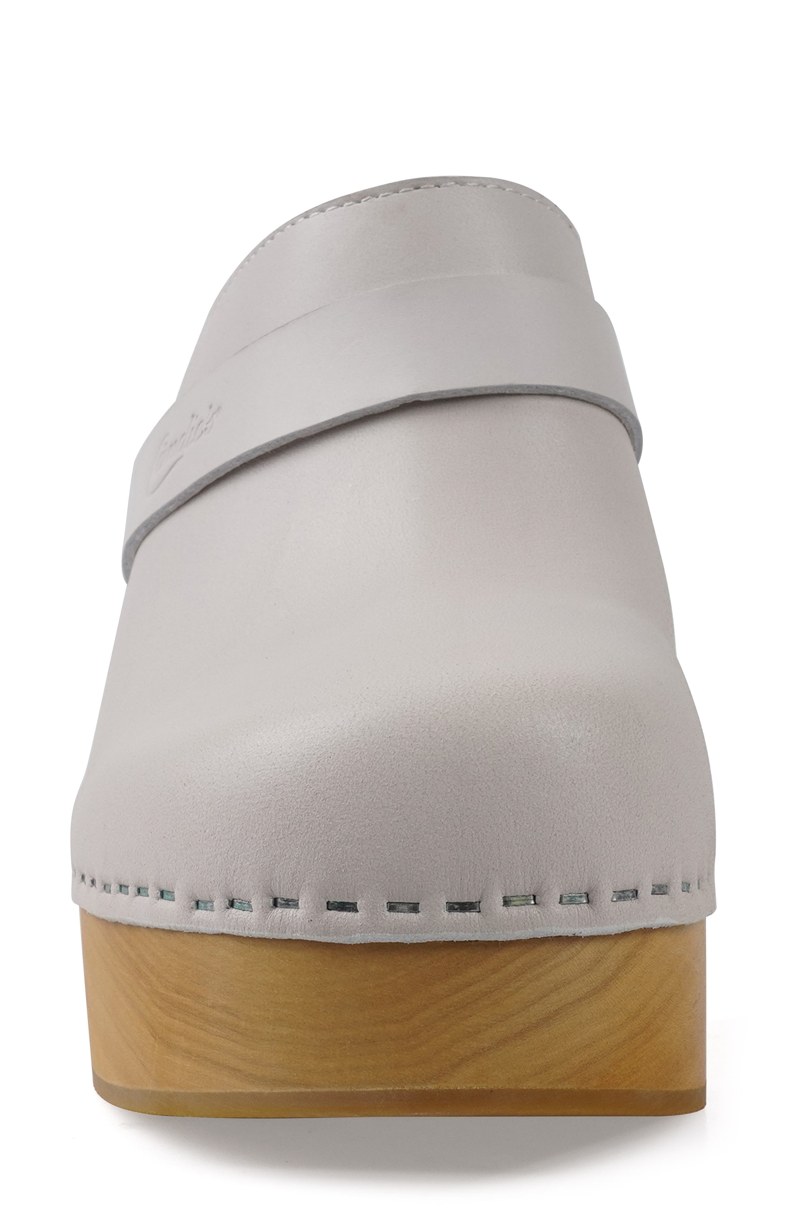 Candie
s Blaze Platform Clog, Alternate, color, White