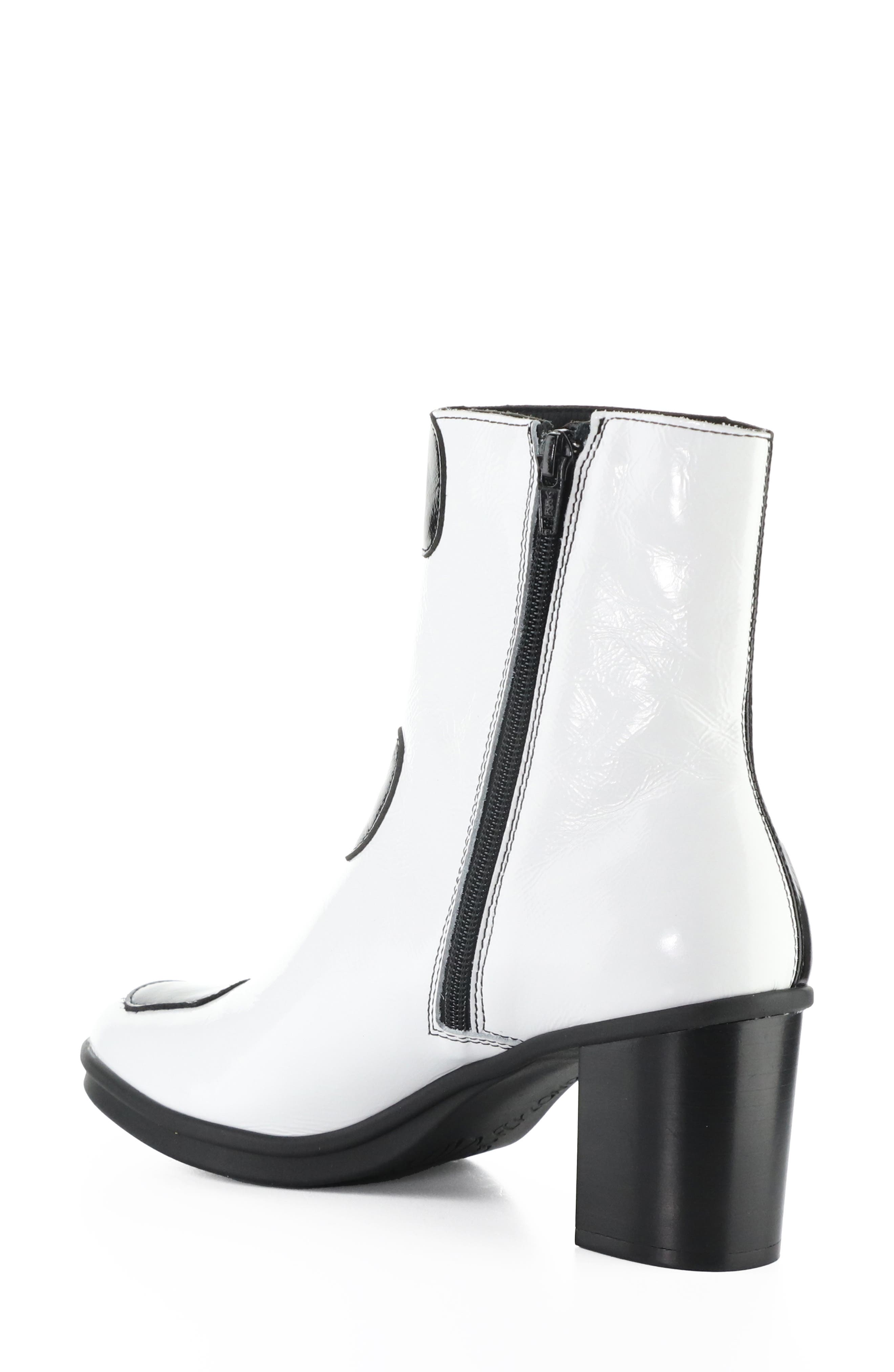 Gigs Bootie, Alternate, color, 002 BLACK/ WHITE