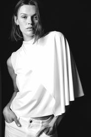 H&M Cape-Detail Crêpe Top