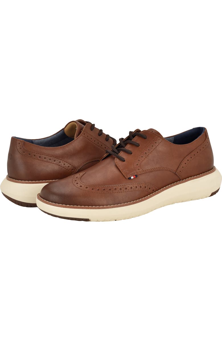Tommy Hilfiger Foyer Wingtip Oxford, Alternate, color, Medium Brown