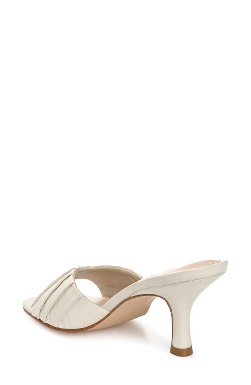 Journee Signature Juliette Sandal In Bone